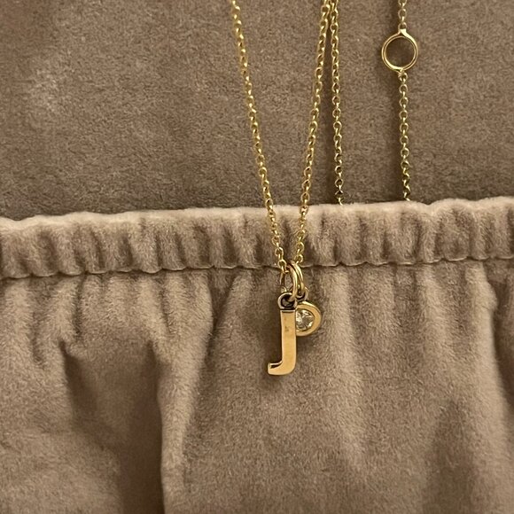 BNWT 14k Solid Yellow Gold Initial J Necklace with Lab Grown Diamond - Picture 11 of 16